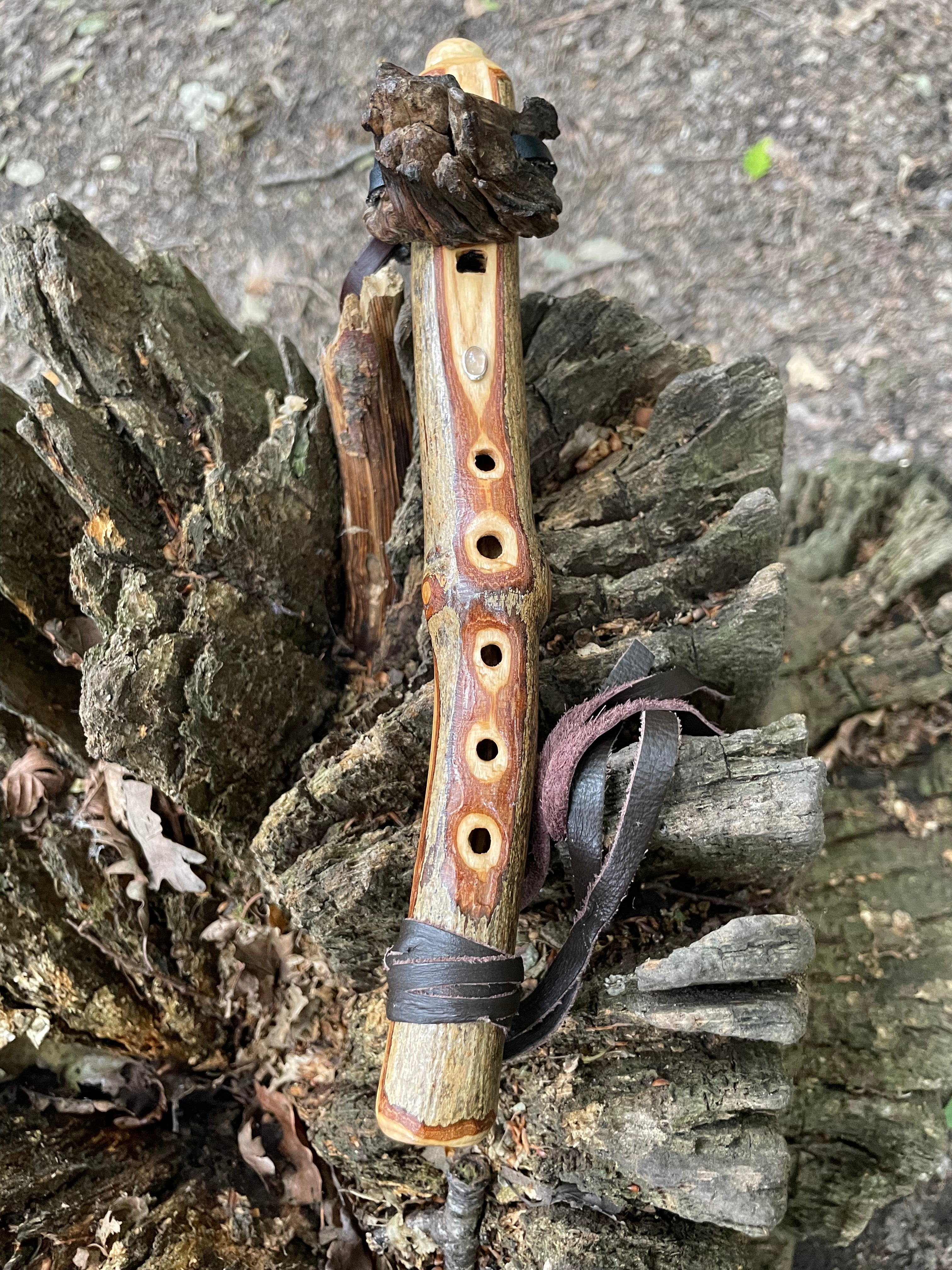 Custom made to order - Native AmericanStyle Pocket Flute - Key of G/F/D