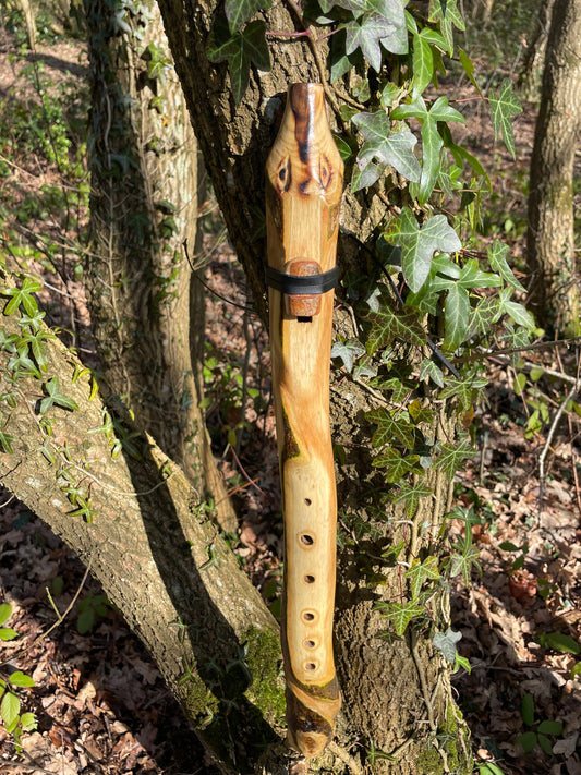 Available now! Native Style Flute Key of Mid/Low E 432hz Ashwood (Branch Flute/Forest Flute)
