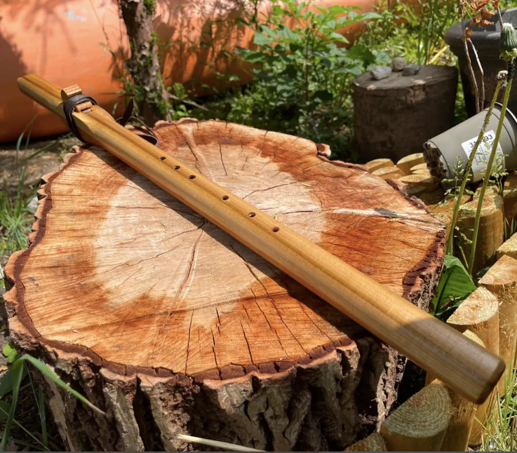 Native American Style Flute Tulip Wood and Red Grandis E 432hz (Available now)